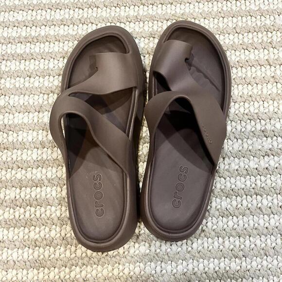 CROCS Getaway Platform Toe Loop - Picture 2 of 4